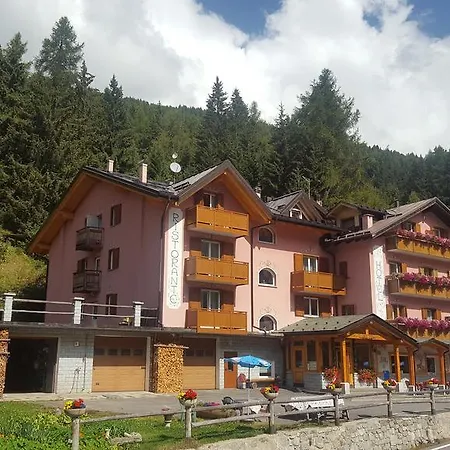 Hotel La Roccia Passo del Tonale